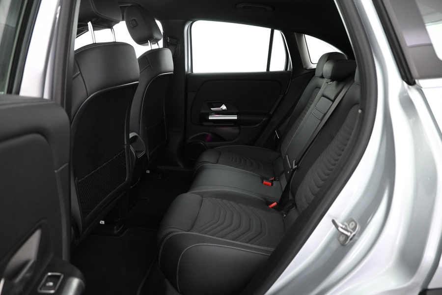 Mercedes-Benz EQA vaihtoauto