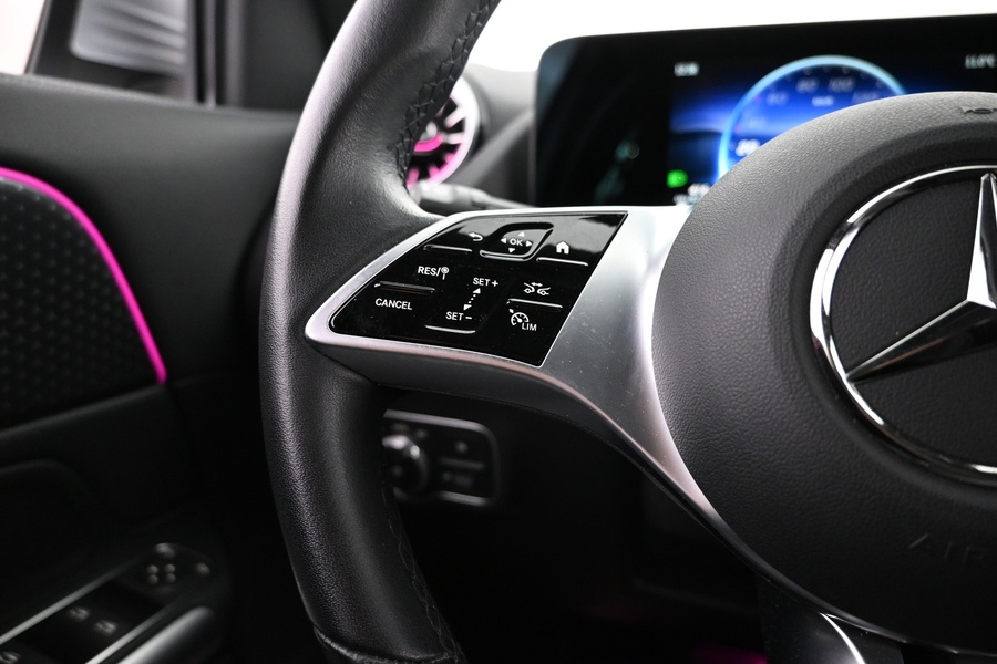 Mercedes-Benz EQA vaihtoauto