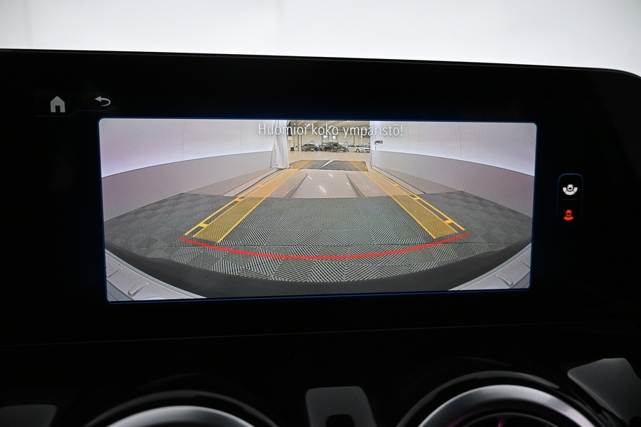 Mercedes-Benz EQA vaihtoauto