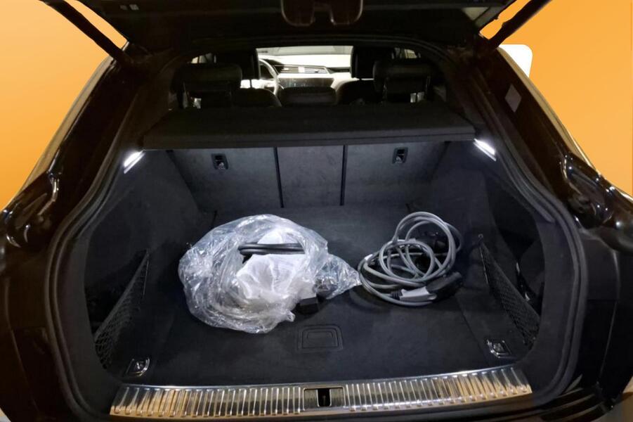 Audi Q8 e-tron vaihtoauto