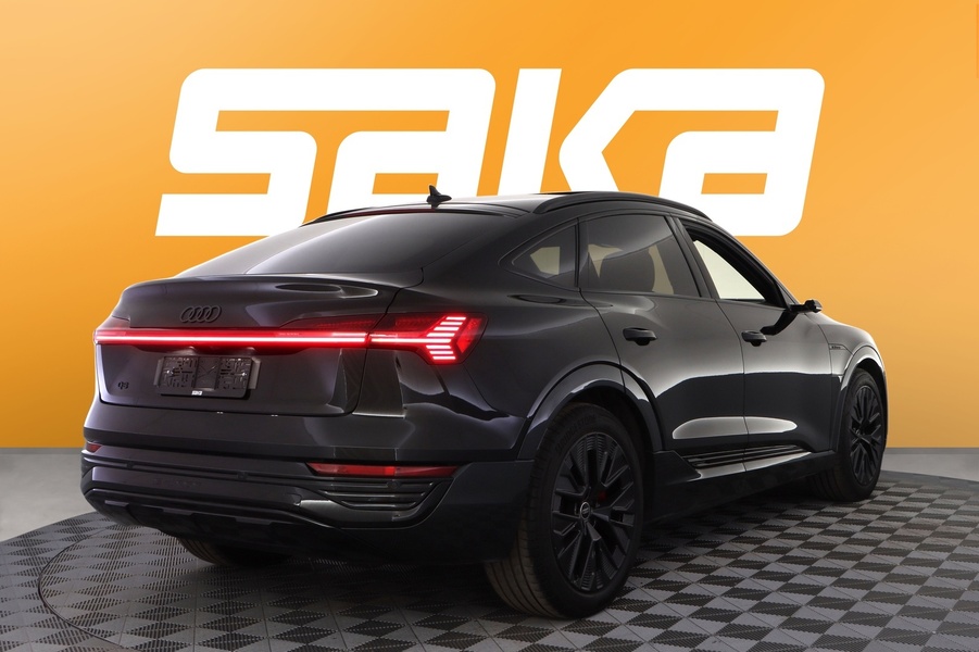 Audi Q8 e-tron vaihtoauto