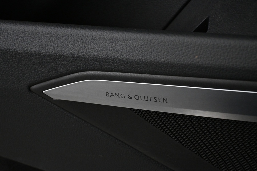 Audi Q8 e-tron vaihtoauto