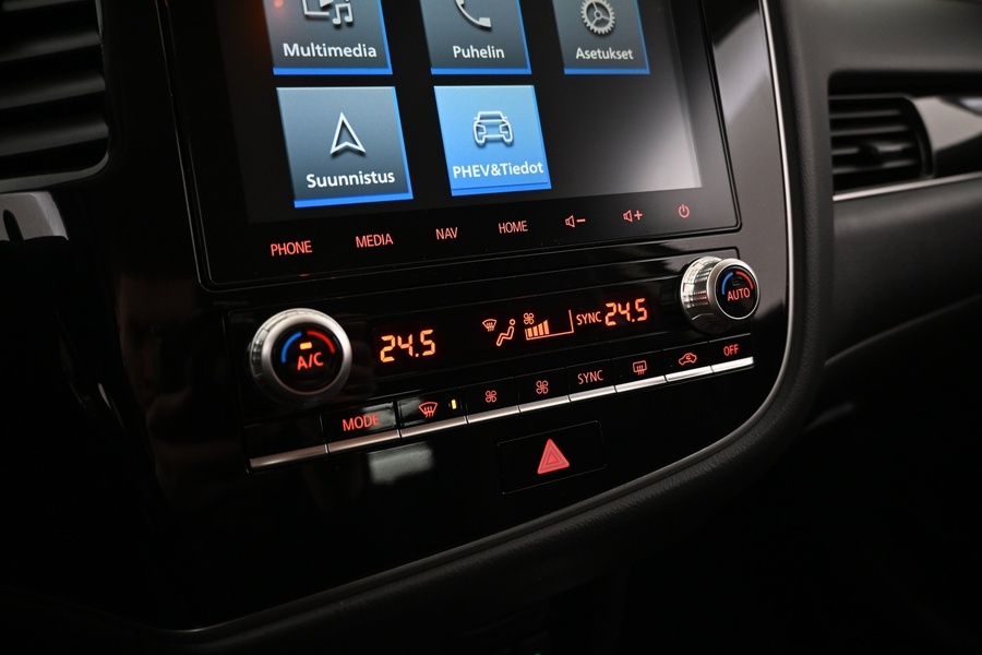 Mitsubishi Outlander PHEV vaihtoauto