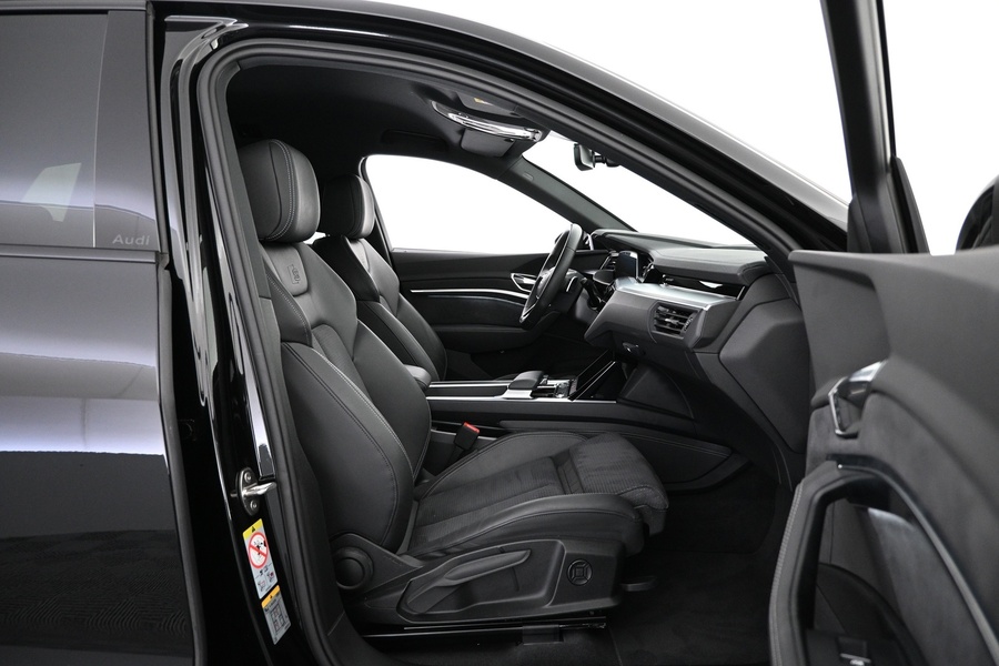 Audi Q8 e-tron vaihtoauto