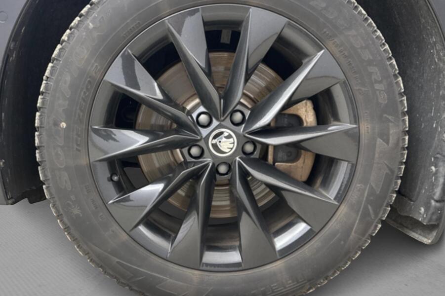 Skoda Enyaq vaihtoauto