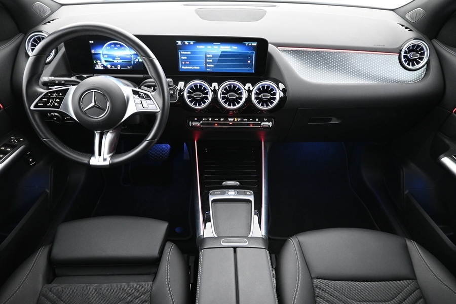 Mercedes-Benz EQA vaihtoauto