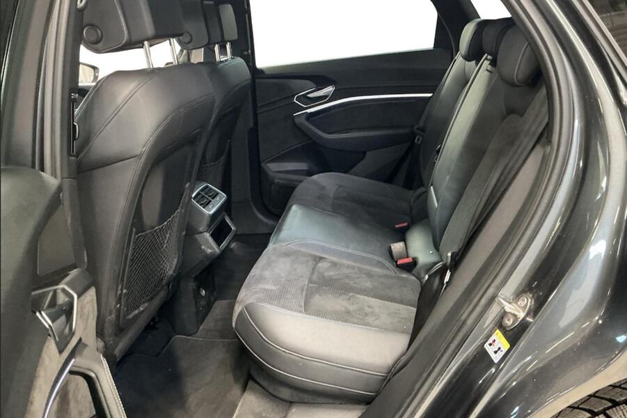 Audi e-tron vaihtoauto