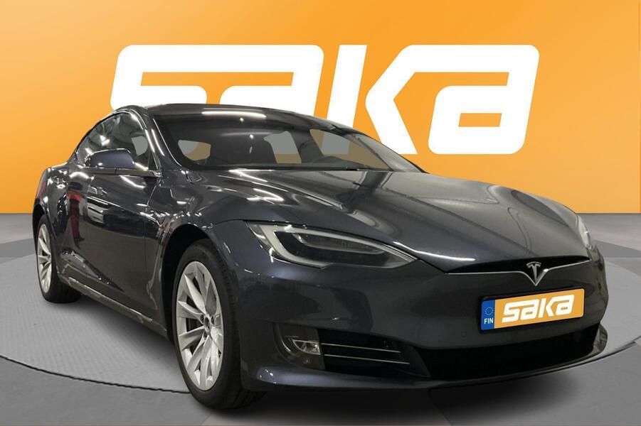 Tesla Model S vaihtoauto