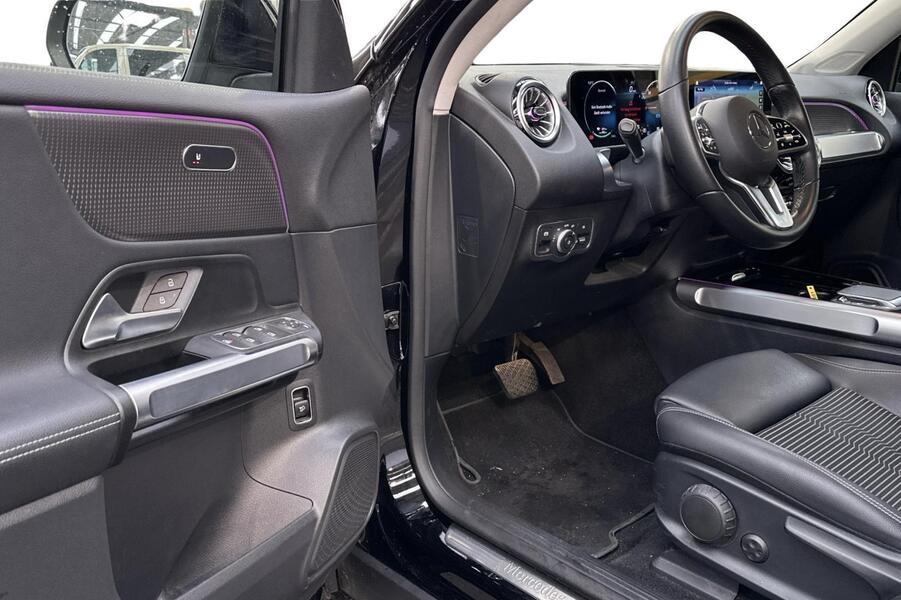 Mercedes-Benz EQB vaihtoauto