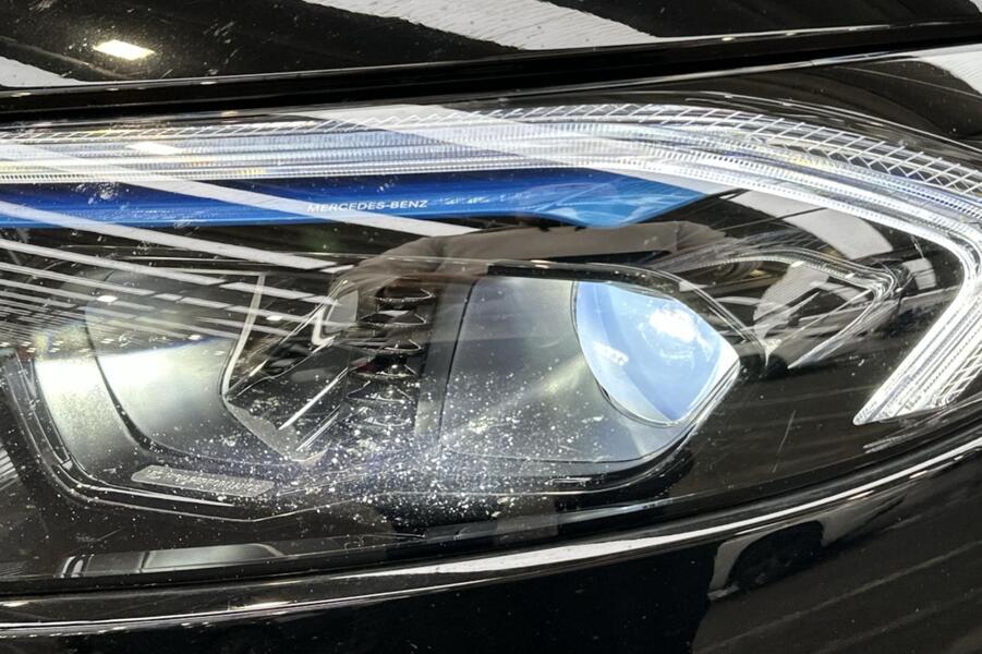 Mercedes-Benz EQB vaihtoauto