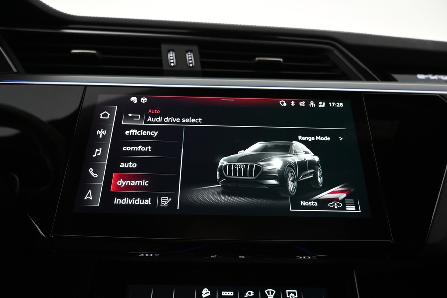 Audi Q8 e-tron vaihtoauto