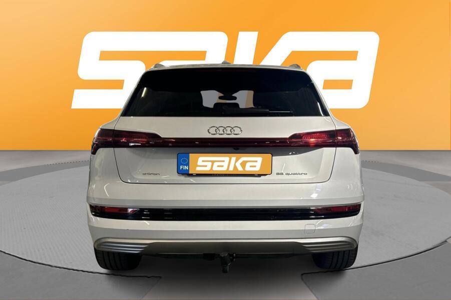 Audi e-tron vaihtoauto