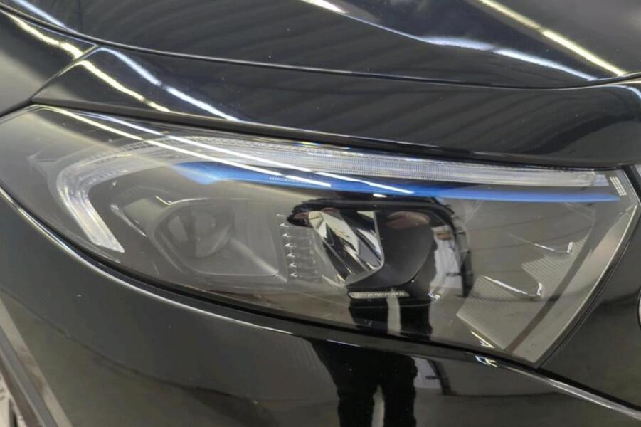 Mercedes-Benz EQA vaihtoauto