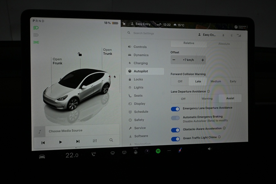 Tesla Model Y vaihtoauto