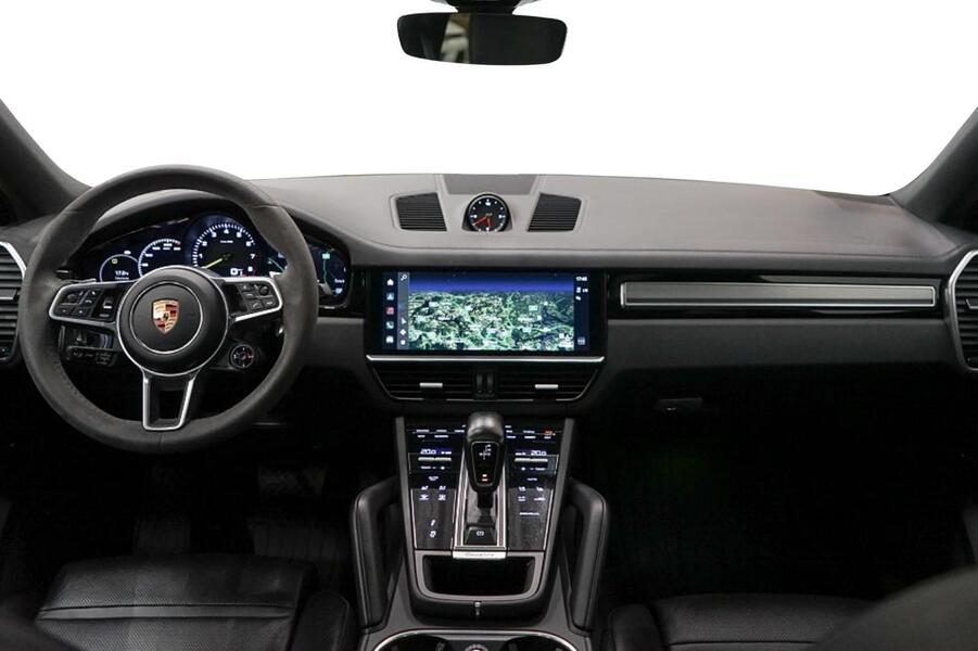 Porsche Cayenne vaihtoauto