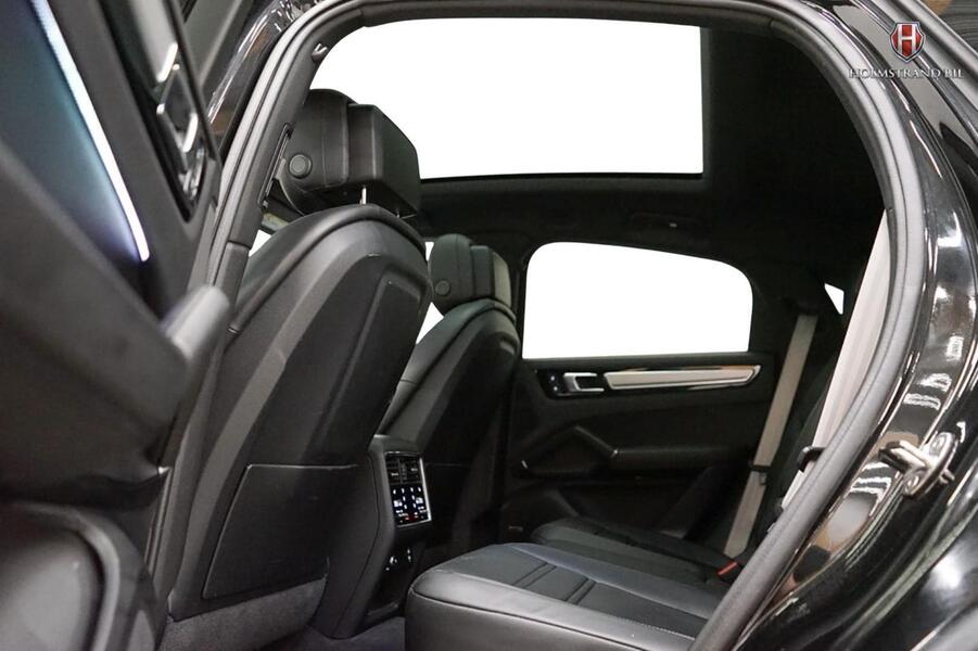 Porsche Cayenne vaihtoauto