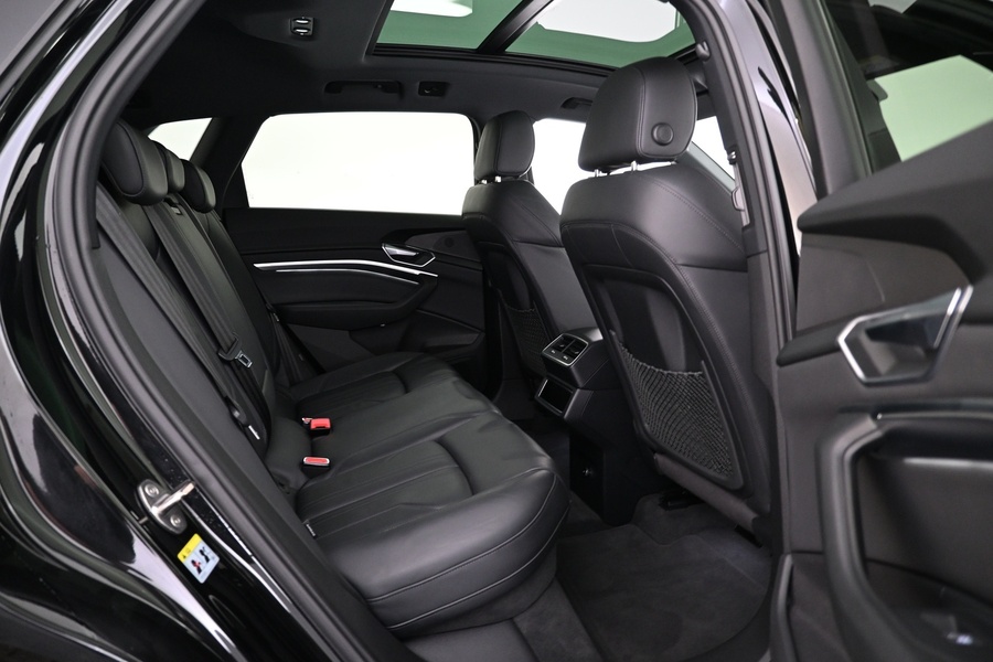 Audi e-tron vaihtoauto