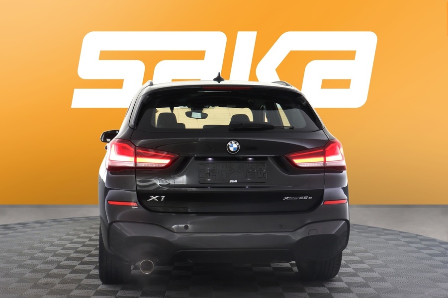 BMW X1 vaihtoauto