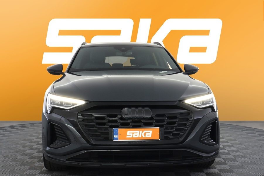 Audi Q8 e-tron vaihtoauto