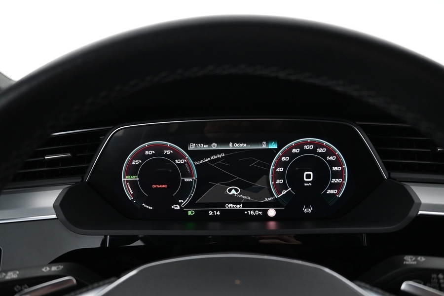 Audi Q8 e-tron vaihtoauto