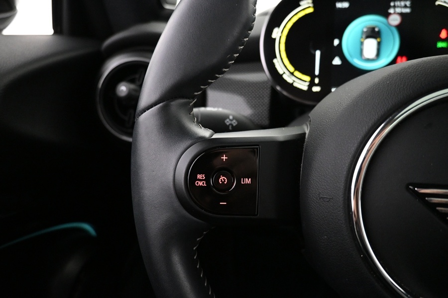 Mini Hatchback vaihtoauto