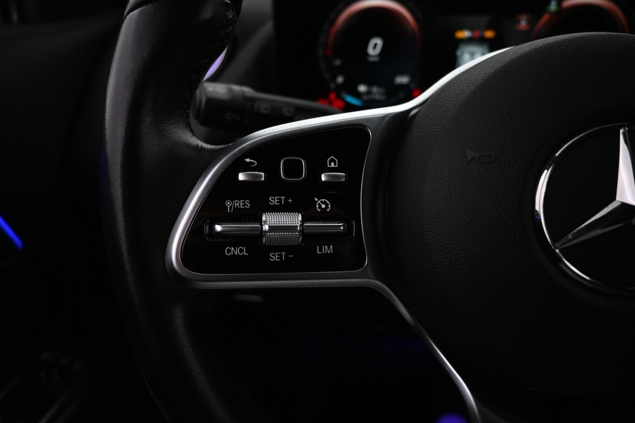 Mercedes-Benz EQA vaihtoauto