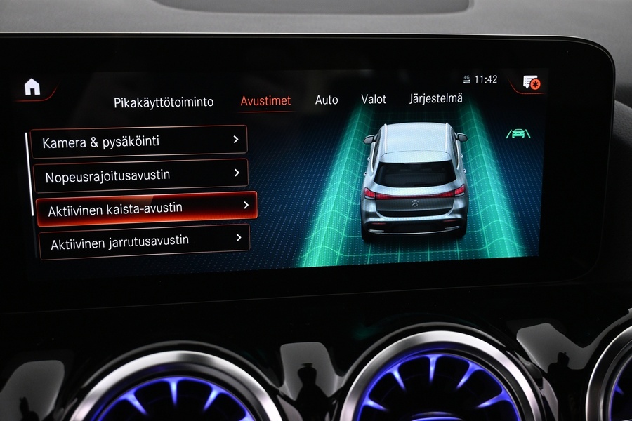 Mercedes-Benz EQA vaihtoauto