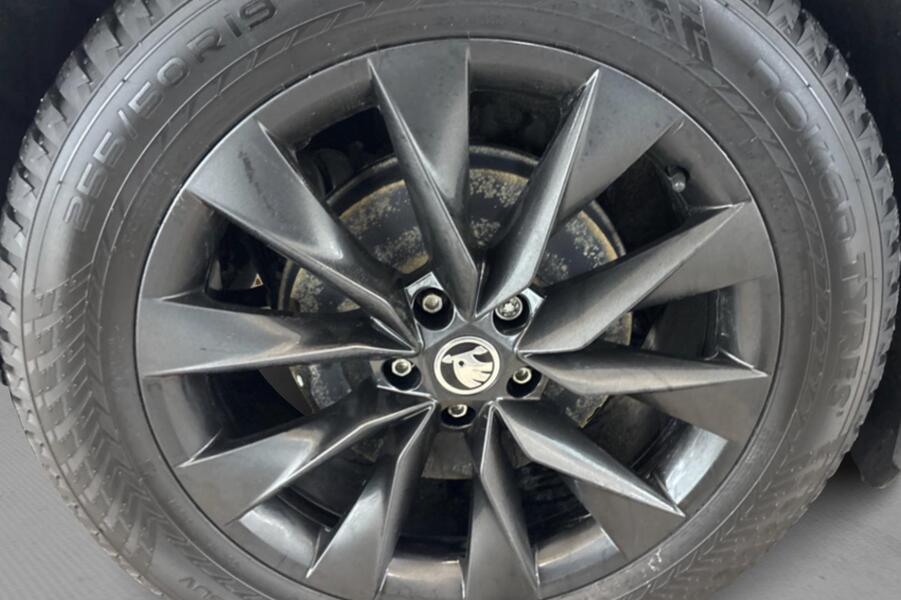 Skoda Enyaq vaihtoauto