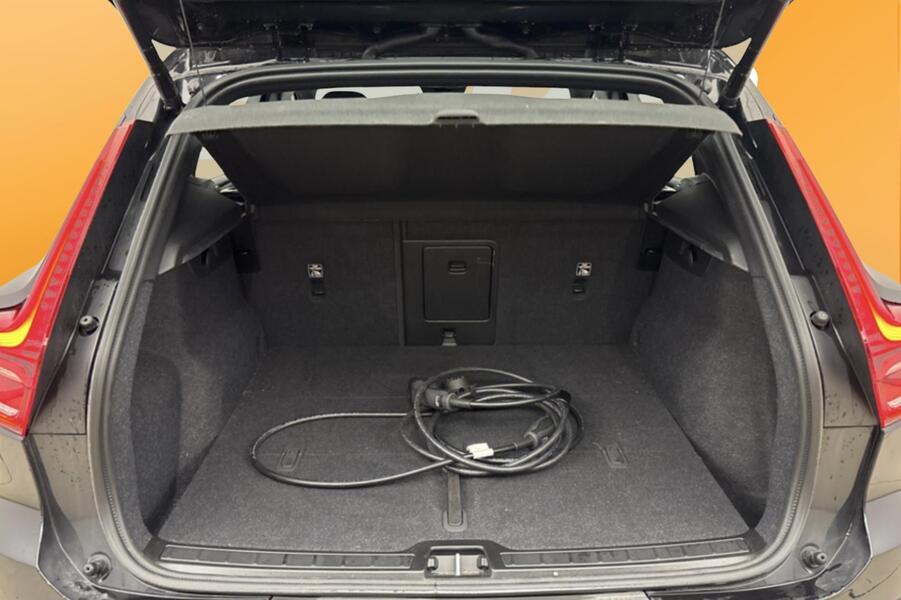 Volvo EX40 vaihtoauto