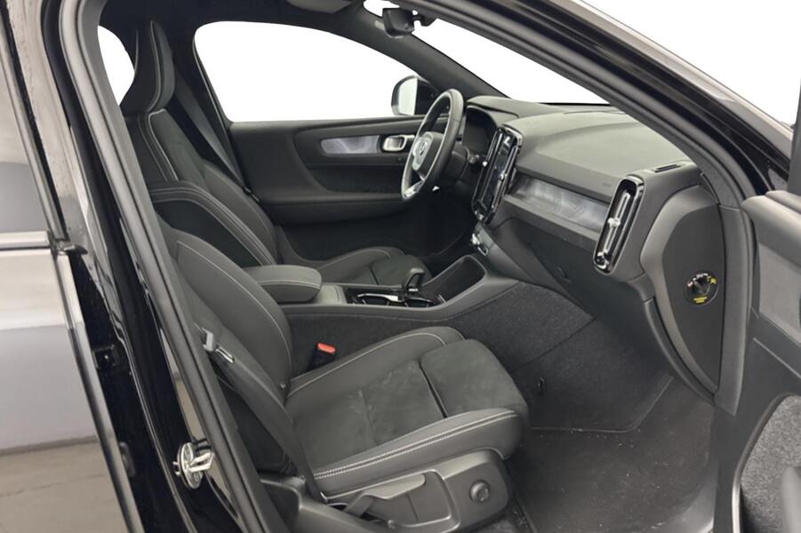 Volvo EX40 vaihtoauto
