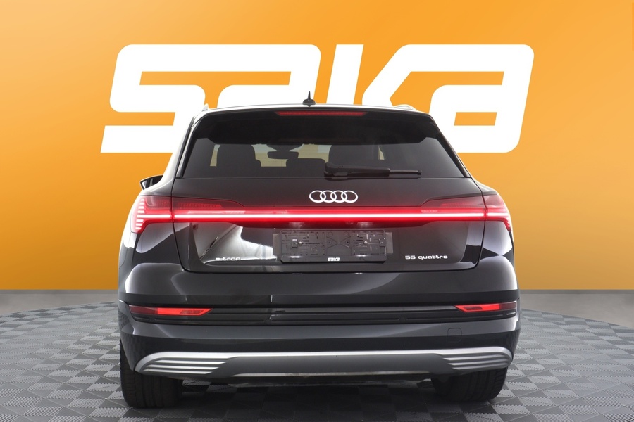 Audi e-tron vaihtoauto