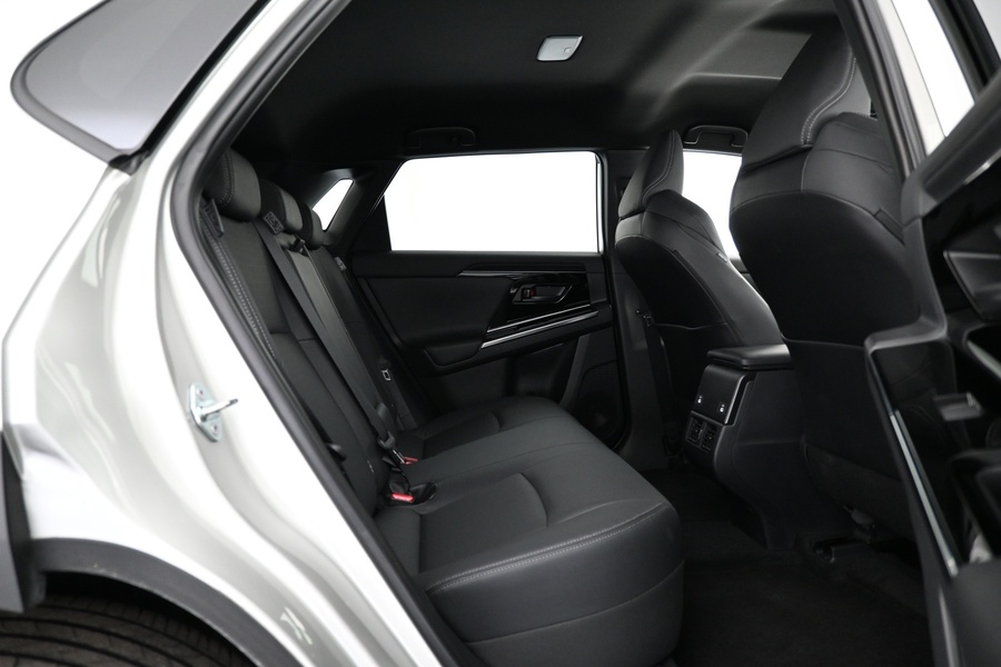 Toyota bZ4X vaihtoauto