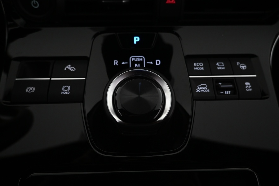 Toyota bZ4X vaihtoauto