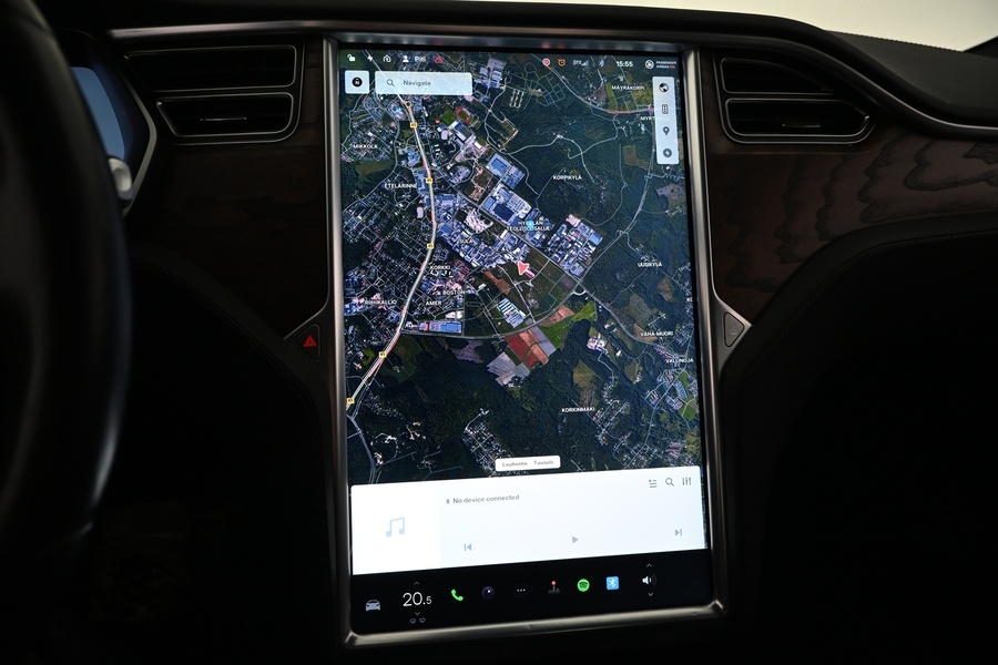 Tesla Model S vaihtoauto