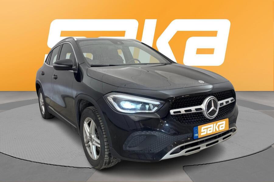 Mercedes-Benz GLA vaihtoauto