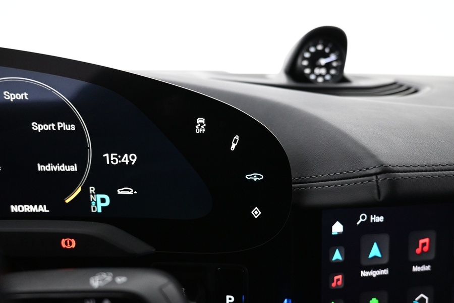 Porsche Taycan vaihtoauto