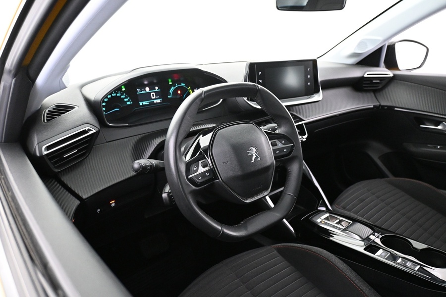 Peugeot e-208 vaihtoauto