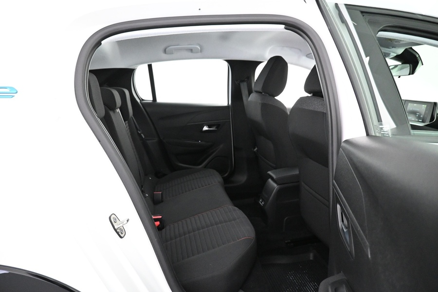 Peugeot e-208 vaihtoauto