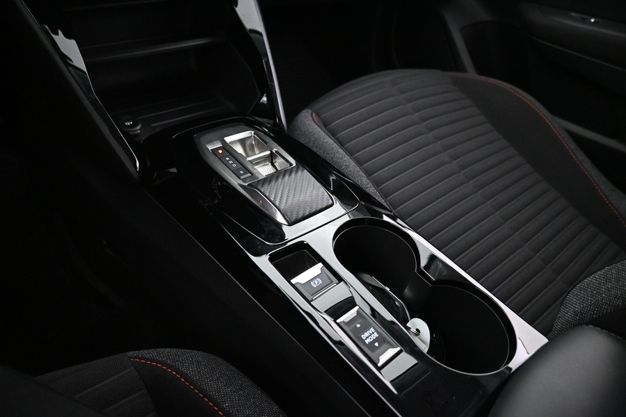 Peugeot e-208 vaihtoauto
