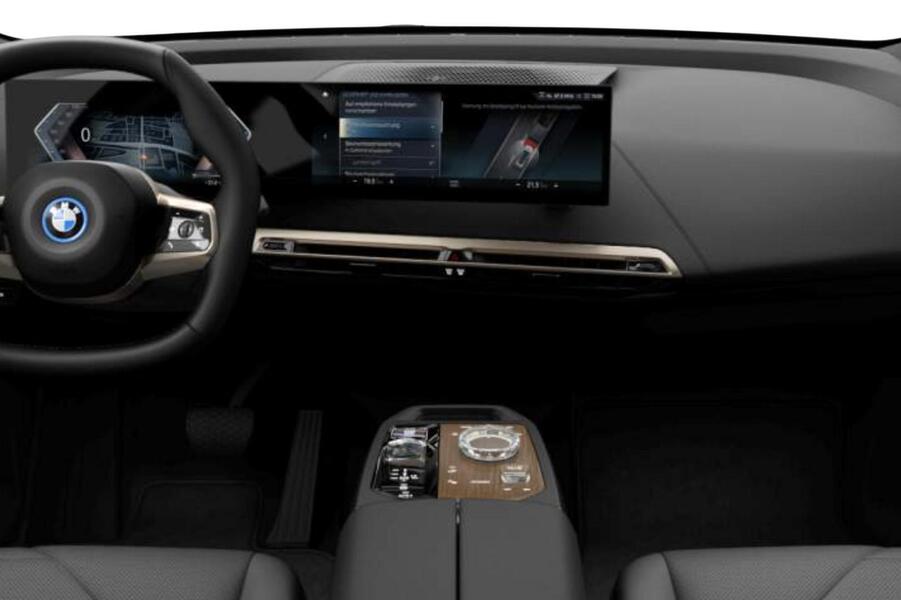 BMW iX vaihtoauto