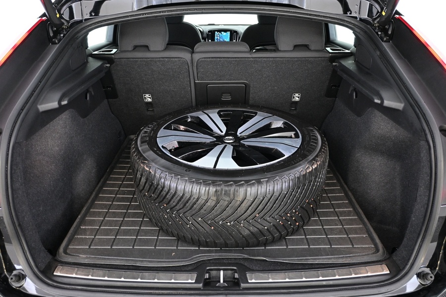 Volvo C40 vaihtoauto