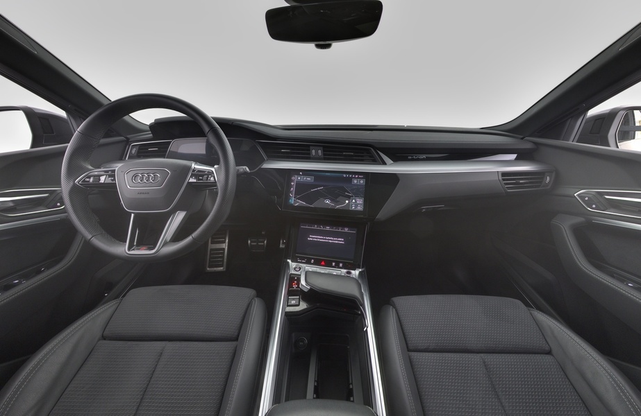 Audi Q8 e-tron vaihtoauto