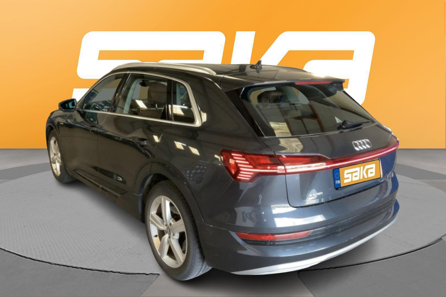 Audi e-tron vaihtoauto