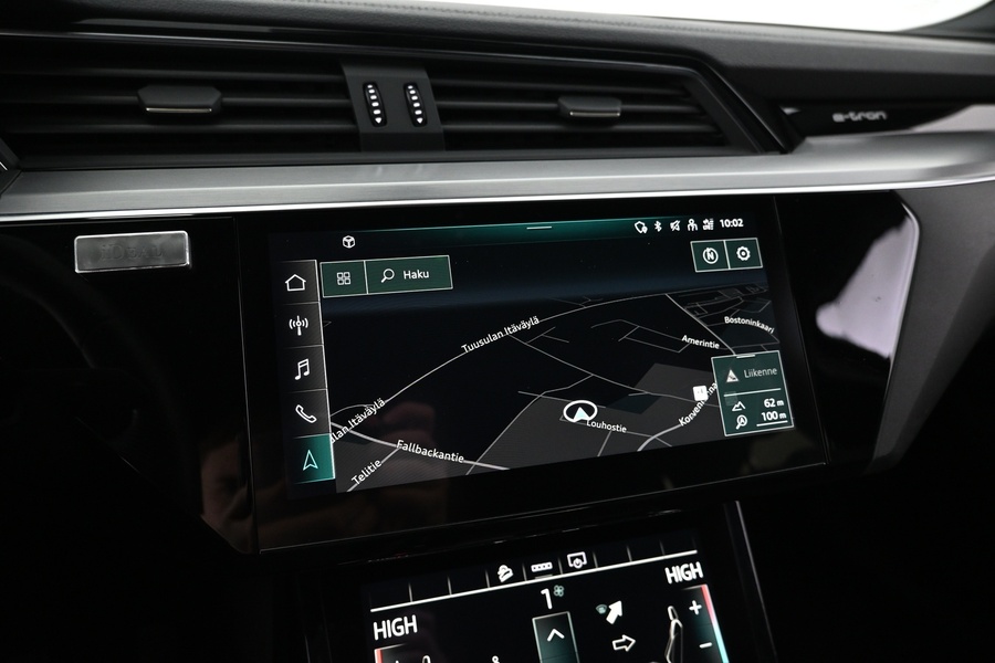 Audi e-tron vaihtoauto