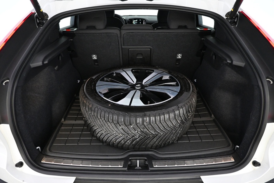 Volvo C40 vaihtoauto