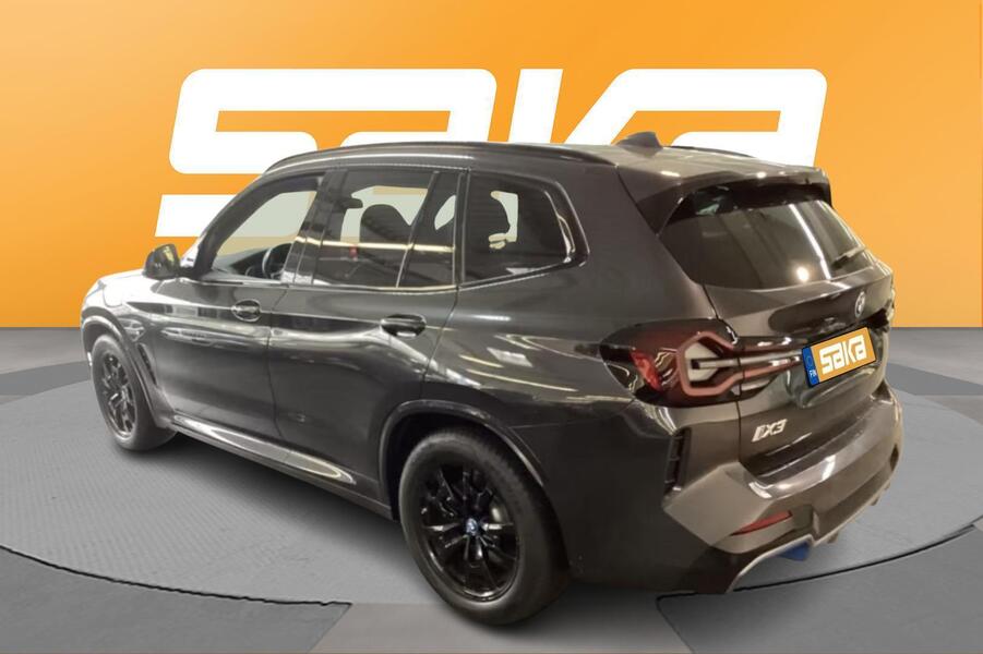 BMW iX3 vaihtoauto