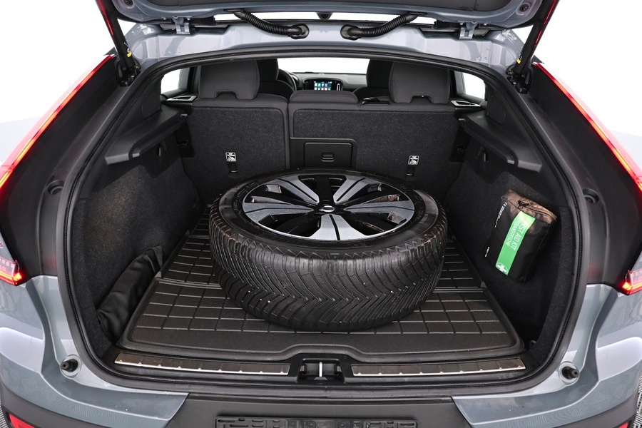 Volvo C40 vaihtoauto