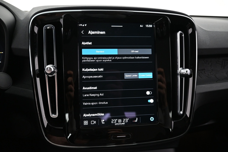 Volvo C40 vaihtoauto