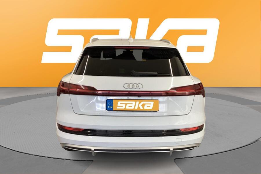 Audi e-tron vaihtoauto