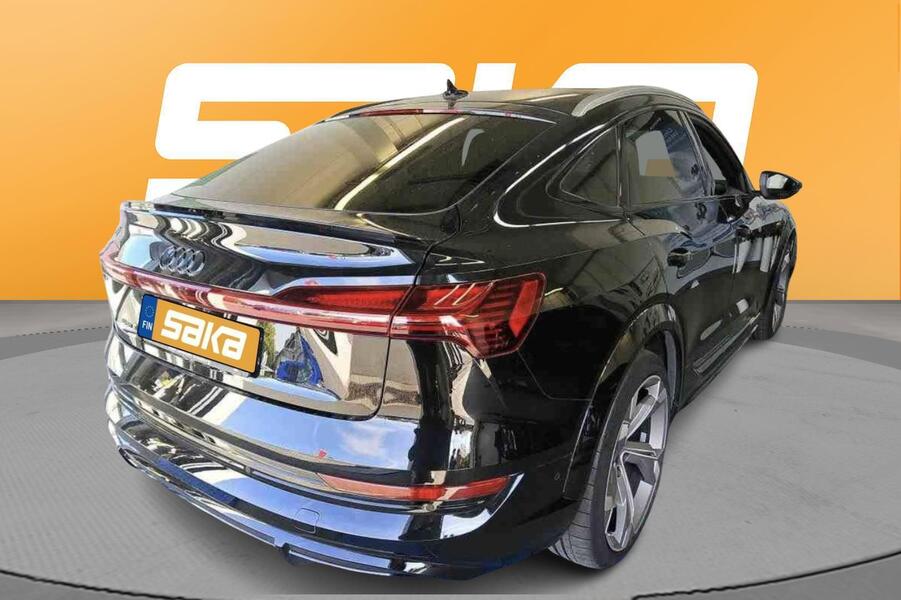 Audi e-tron vaihtoauto